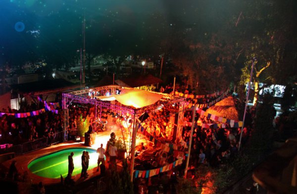 Treibgut, Düsseldorf - Strände