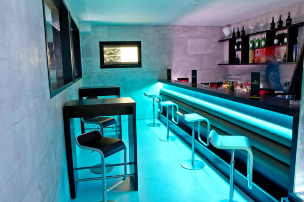Vanity Club & Cuisine, Köln - Clubs und Discotheken Vanity Club & Cuisine, Köln - Clubs und Discotheken
